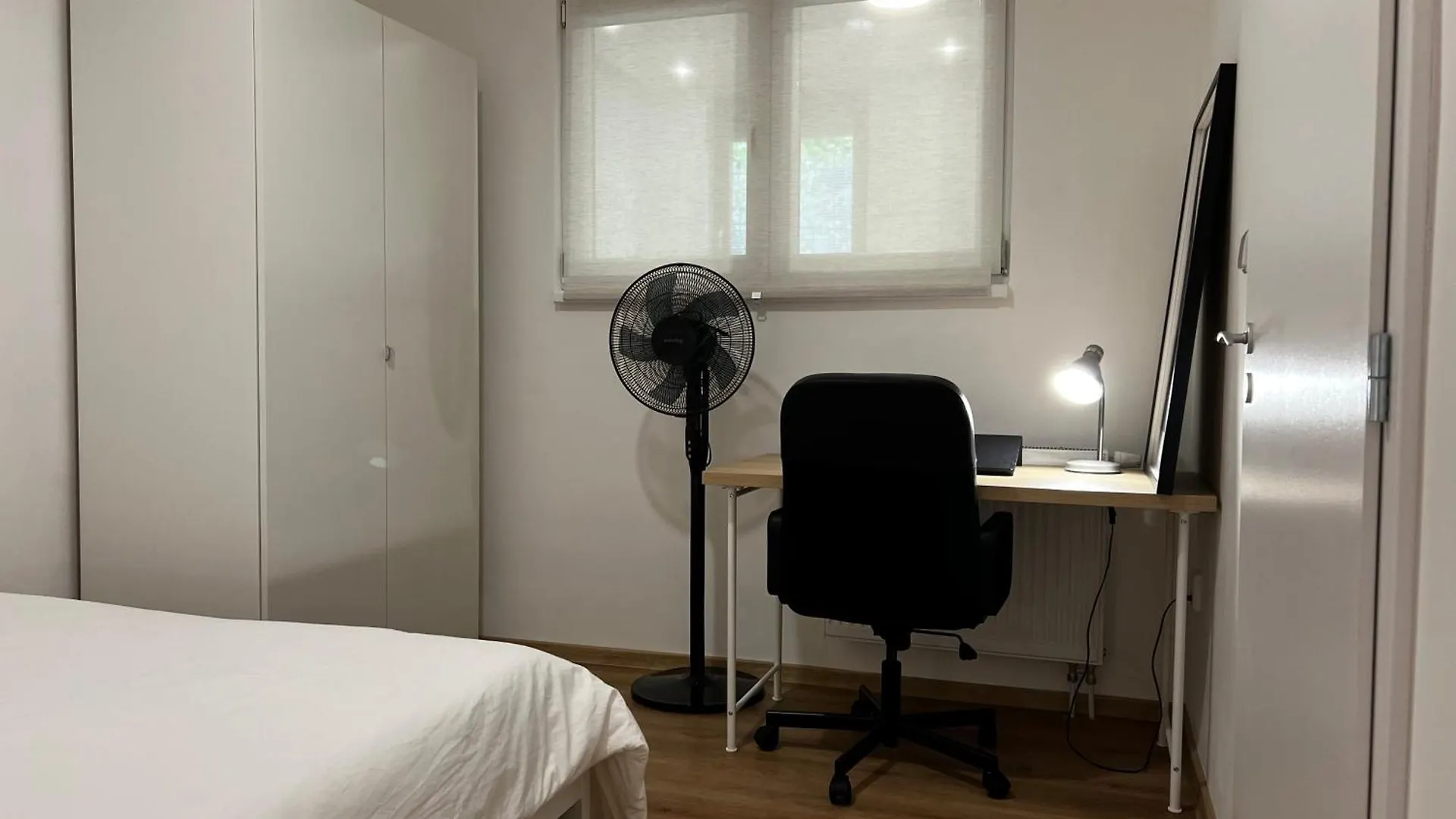 B New Apartment, Free Parking, Close To The Center Prága Apartman